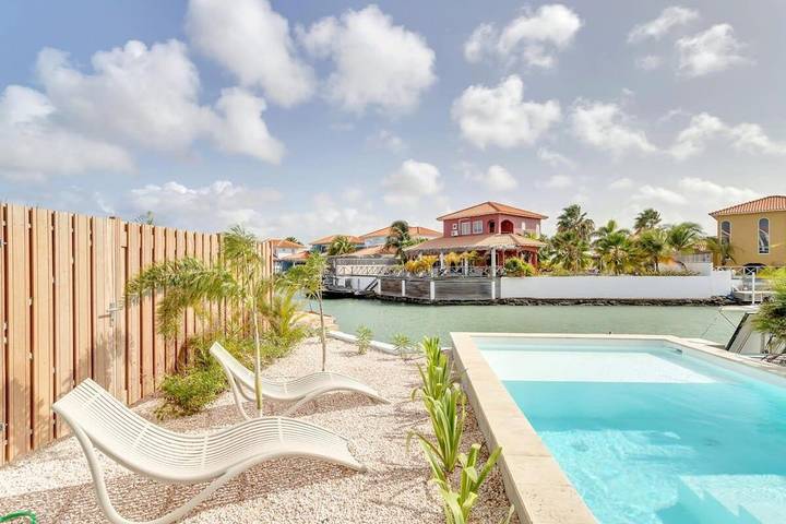 Ferienwohnung für 4 Personen, mit Garten und Pool - 1