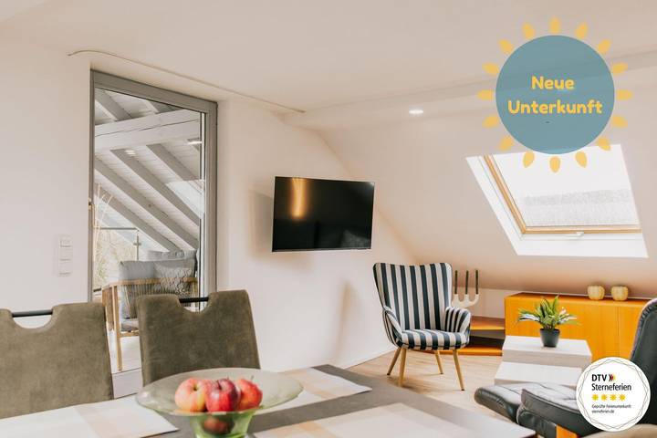 Ferienwohnung für 4 Personen, mit Sauna und Balkon sowie Seeblick und Ausblick in Edertal
