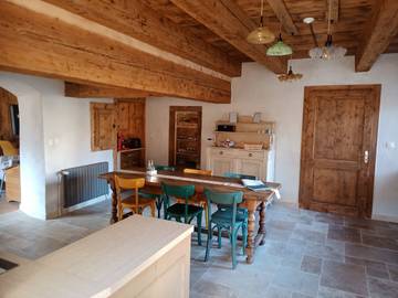 Gîte pour 6 personnes, avec terrasse et jardin dans Parc naturel régional du Doubs Horloger