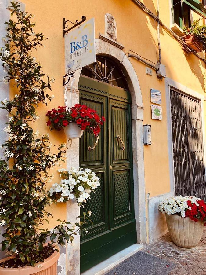 Affittacamere in Piazzetta in Sarzana, Parco Naturale Regionale di Montemarcello-Magra-Vara