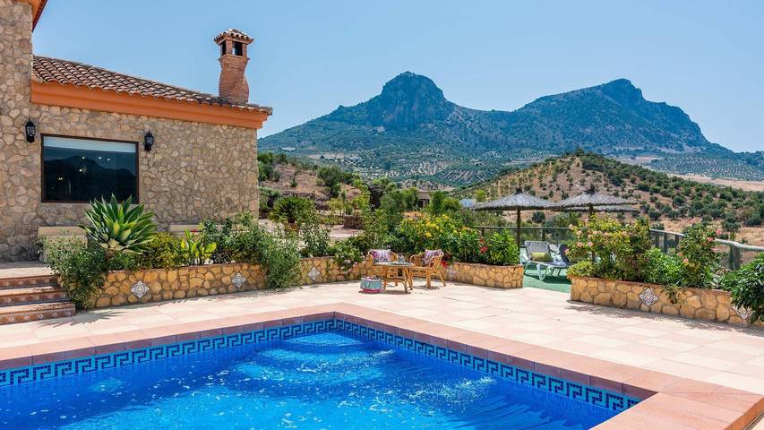 Casa rural para 6 personas, con piscina y balcón/terraza en El Gastor - 2