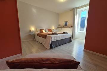 Location de vacances pour 3 personnes, avec jardin à Riols