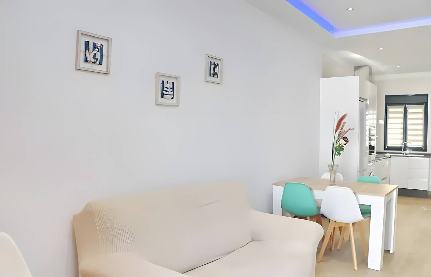 Holiday Home 'Casas Las Arenas 3' with Private Pool, Wi-Fi & Air Conditioning in Conil de la Frontera, Costa de la Luz