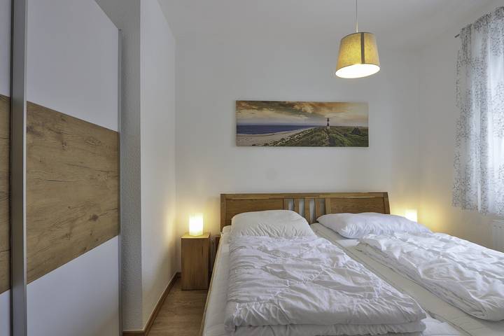 Entire apartment, Holiday apartment for 3 people with garden in Nienhagen, Rostock and Surroundings
