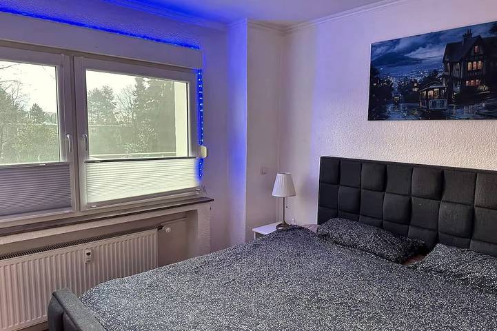 Ganze Wohnung, Top 3 Zimmer Appartment nähe Schalke, Veltins Arena 7 min Fußweg Sport und Natur in Gelsenkirchen, Ruhrgebiet