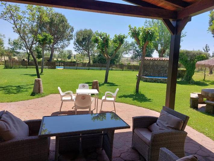 Casa rural para 14 personas, con Terraza además de Jardín y Piscina en Cardiel de los Montes - 3