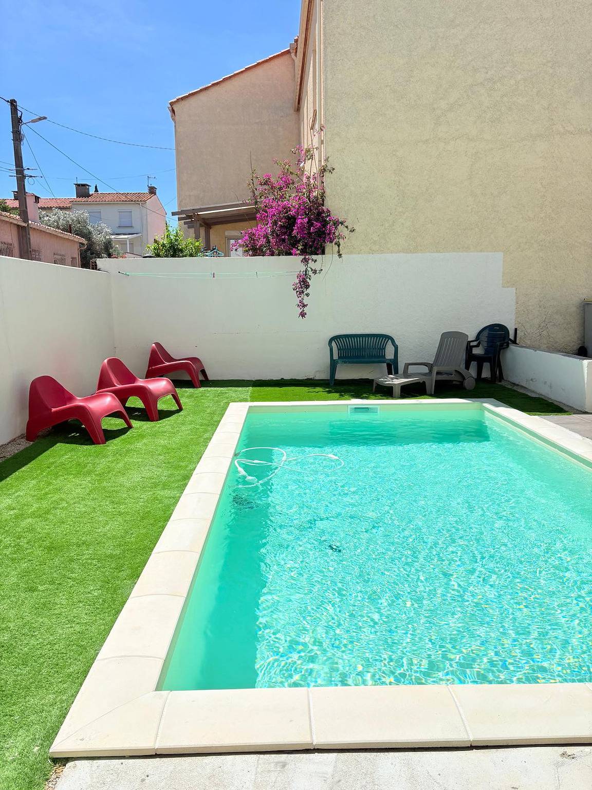 Spacieuse villa au village de St Cyprien pour 15 pers! Unique! in Saint-Cyprien, Côte d'Améthyste