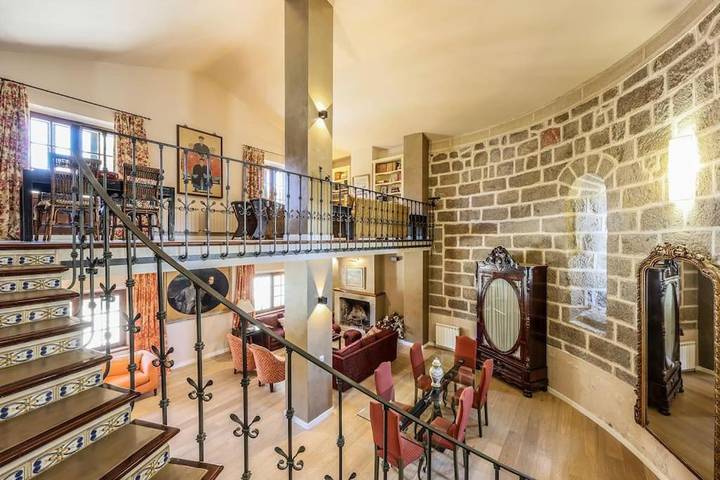 Casa rural para 12 personas, con Terraza además de Piscina y Vistas en Narrillos de San Leonardo - 4