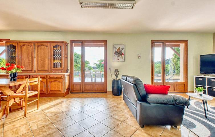 Location de vacances pour 8 personnes, avec Jardin à Saint-Martial-de-Valette - 4