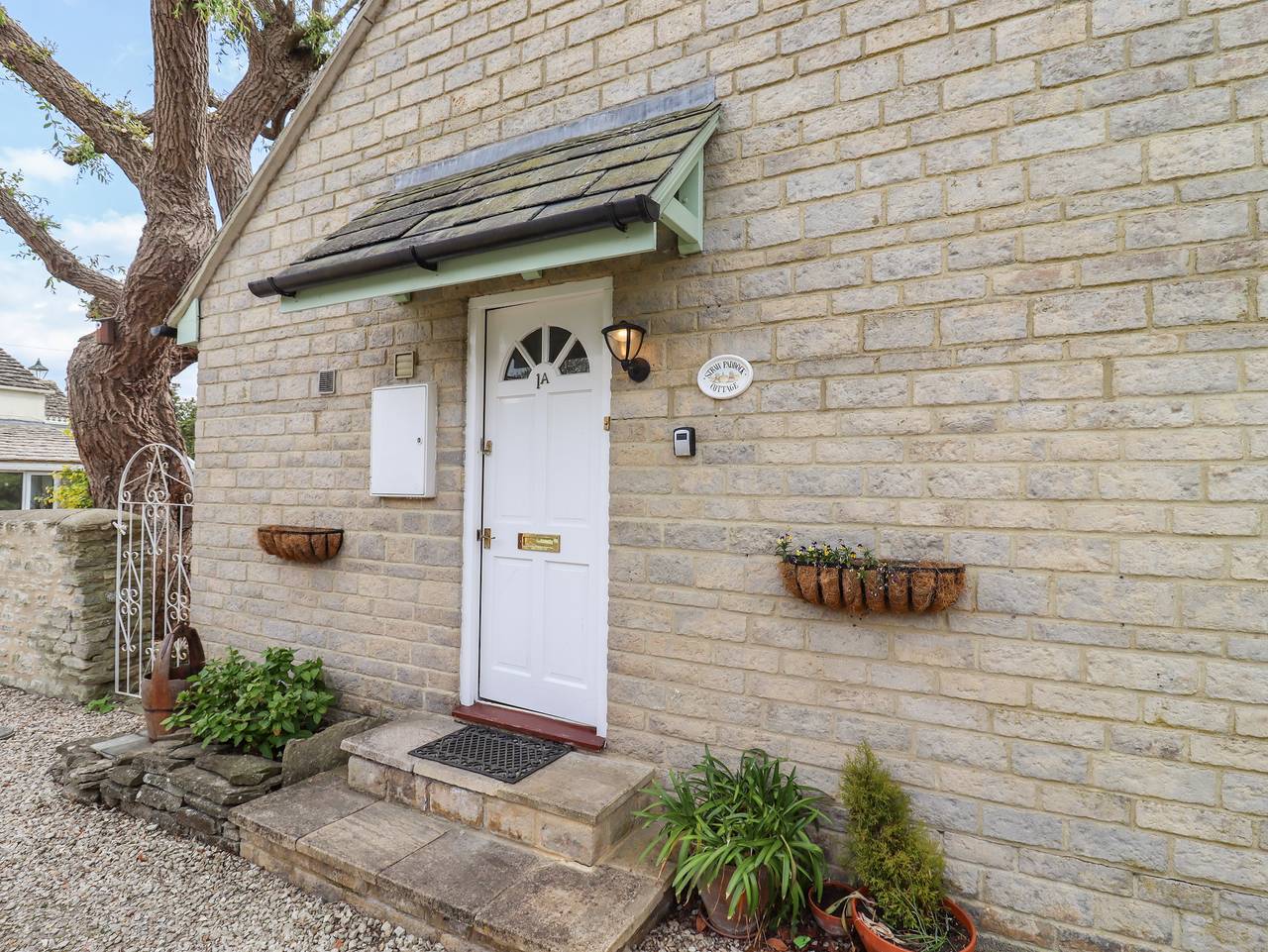 Straw Cottage in Cricklade, Wiltshire