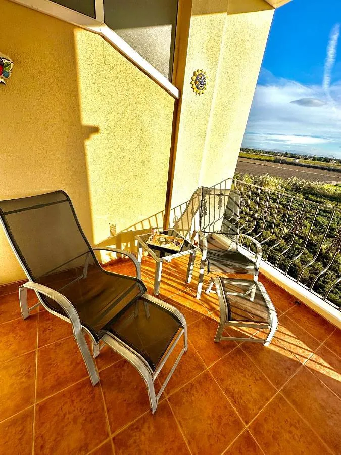 Holiday apartment for 4 people, with balcony and pool as well as view - 1