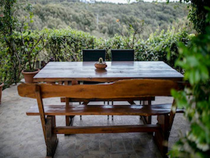 Appartamento per 2 persone, con giardino, adatto a famiglie con bambini a Rab