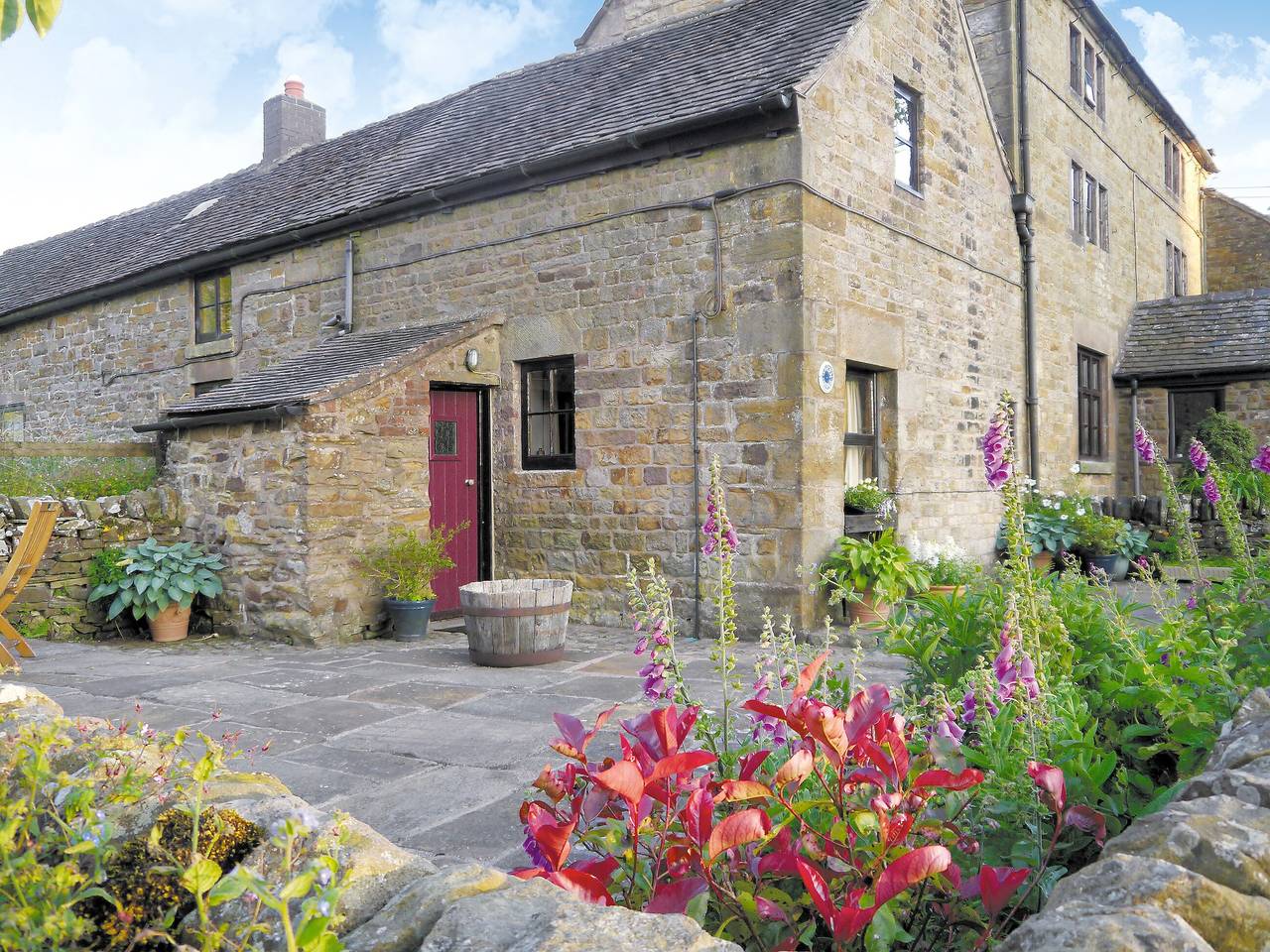 Log Cabin for 4 People in Peak District, Midlands