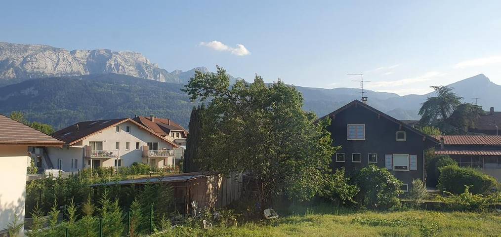 Gîte pour 4 personnes, avec Balcon ainsi que Terrasse et Vue à Marignier - 4