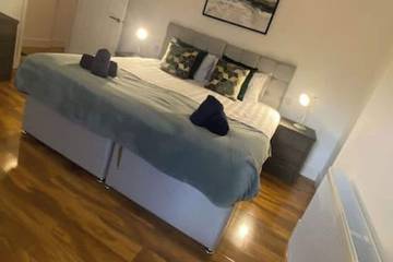 Apartment for 4 People in Bedford, Bedfordshire, Photo 3