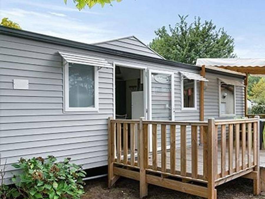 Camping Domaine des Iscles - Mobile home 6 persons - Mobile-home | Comfort Xl | 3 Bedrooms | 6 Pers. | Raised terrace | Air conditioning in La Roque-d'Anthéron, Aix-en-Provence region