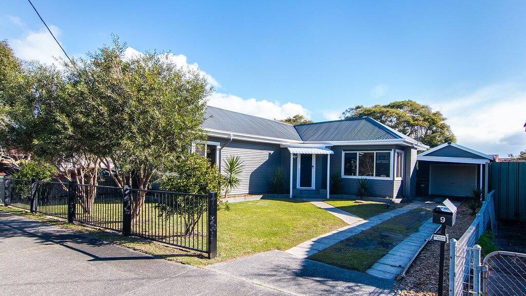 9 Breckenridge Street in Forster, New South Wales