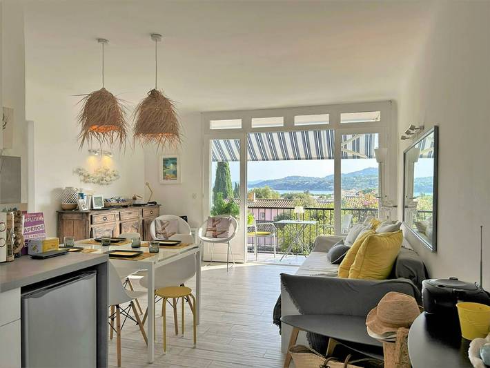 Ferienwohnung für 4 Personen, mit Terrasse in Bormes-les-Mimosas - 2