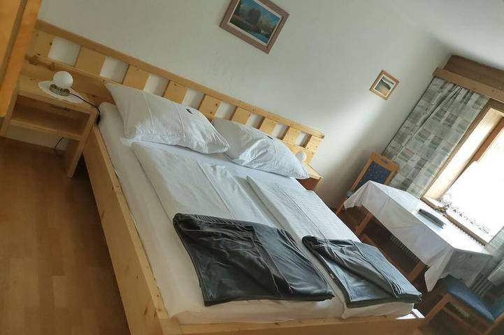 Doppelzimmer mit Dusche, Wc - Spathof in Mariahof, Murau (Kreischberg)