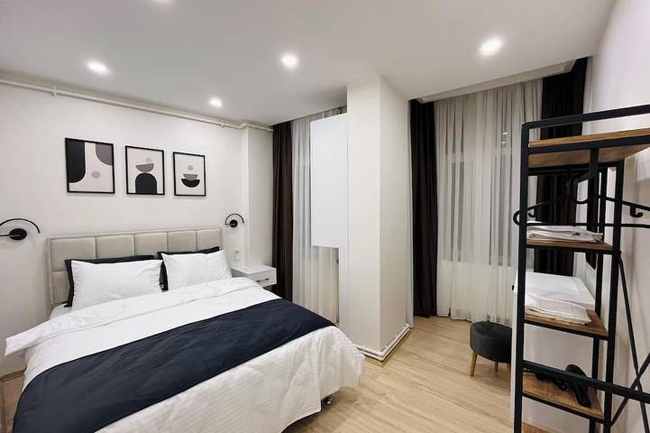 Ganze Wohnung, Two-Bedroom Apartment in Taksim - No: 6 in Beyoğlu, Istanbul