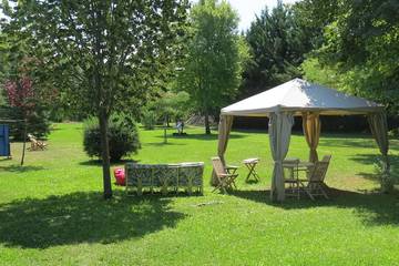 Gîte pour 4 personnes, avec jardin à Laragne-Montéglin