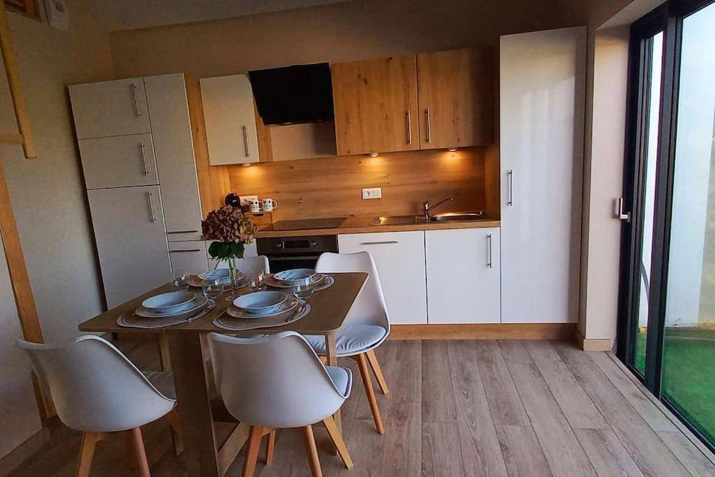 Appartement entier, La Cabane de Shakespeare mini-maison à Haguenau in Haguenau, Nord de l'Alsace