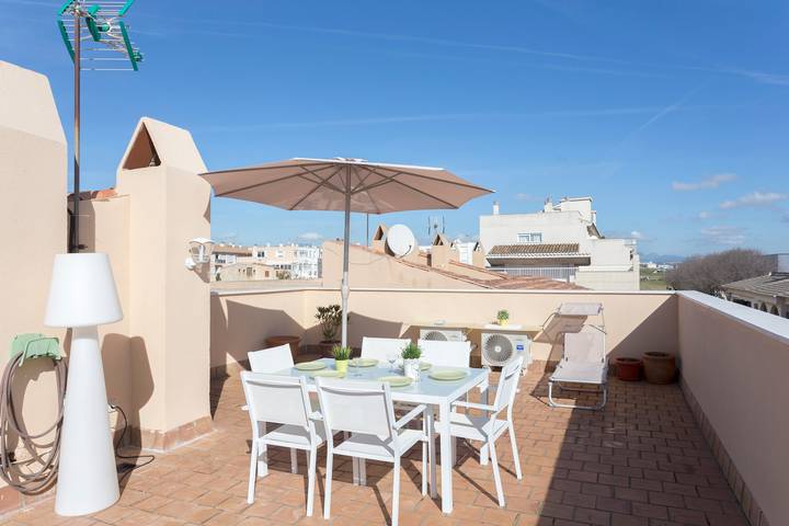 Ferienhaus mit Meerblick für 8 Personen, mit Balkon in 