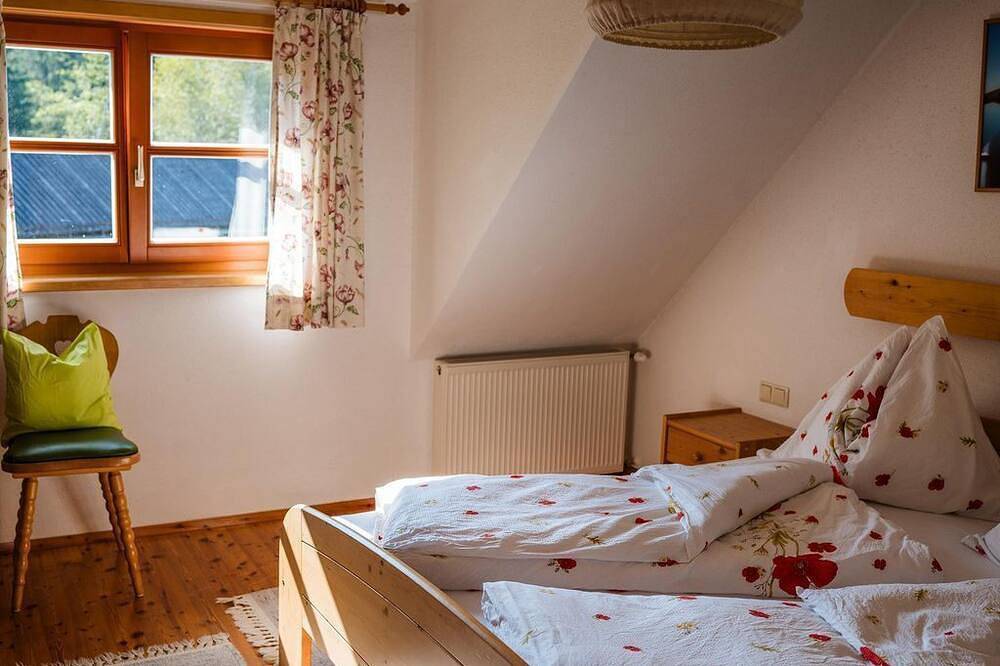 Kalkbergzimmer - Bio-Bauernhof Anawander in Mariahof, Murau (Kreischberg)