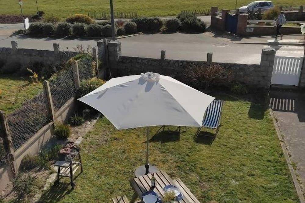 Les Mouettes house sea view garden and private parking, beach on foot in Île-Grande, Pleumeur-Bodou