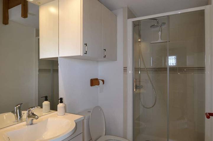 Gîte pour 3 personnes, avec balcon dans Plage des Salins (Hyeres) - 3