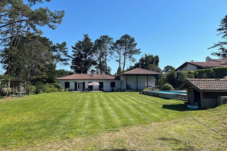 Ferienhaus für 12 Personen, mit Garten und Terrasse - 1