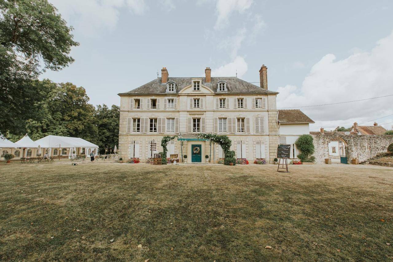 Chateau de Bellefontaine in Flagy, Seine-et-Marne