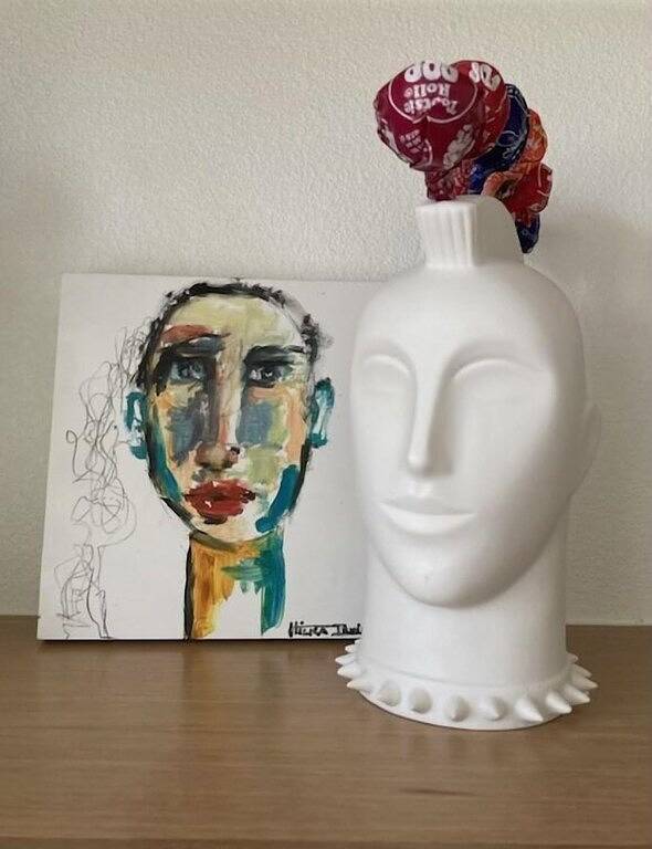 Trailside At The Momentary, Bikers Paradise on Trail, Voted Top 10 Luxury in Bentonville, Ozark Mountains