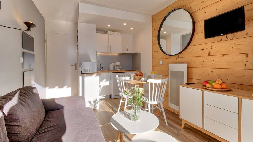 Location de vacances pour 4 personnes, avec sauna ainsi que balcon et piscine dans les Hautes-Pyrénées - 3