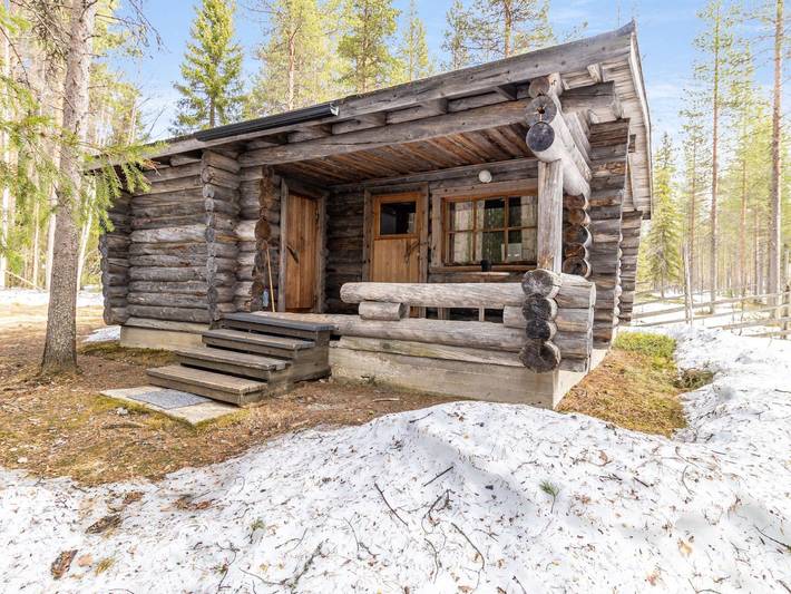 Log cabin for 5 people, with sauna, with pets in Lapland
