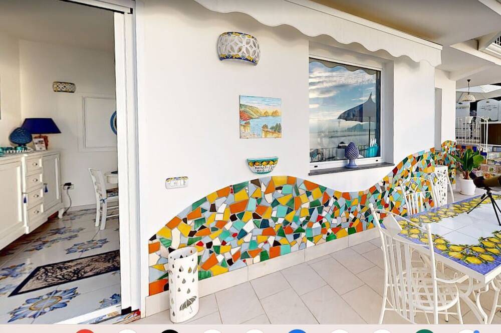 Apartamento entero, Villa Mar-isa - Sea view and jacuzzi. A few steps from the beach in Vietri sul Mare, Costa Amalfitana