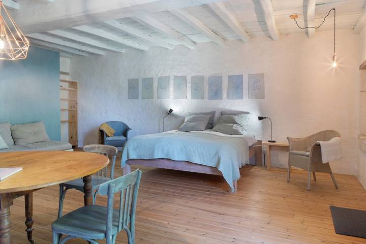 Idyl - chambre d'hôtes chez des artistes in Migré, Région de Saint-Jean-d'Angély
