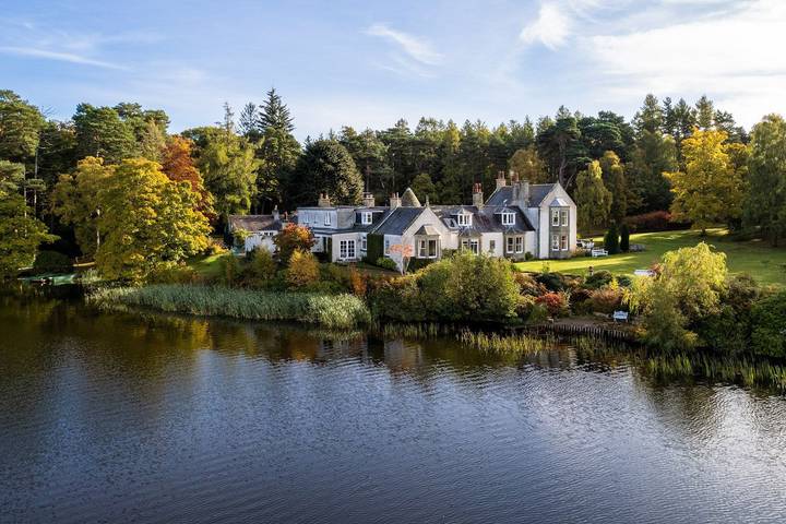 Villa for 12 people, with Terrace and Sauna in Scotland