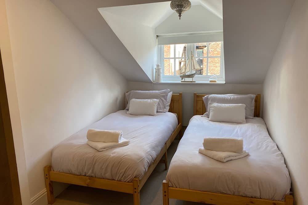 Longsands Hideaway - Sleeps 4 in Tynemouth, North Tyneside