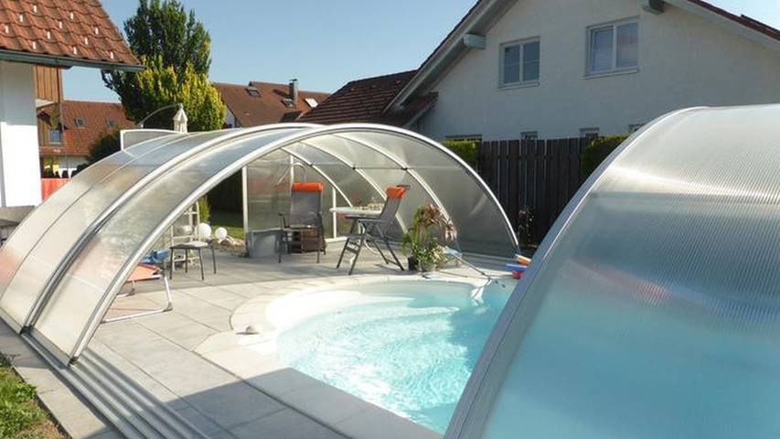 Vakantiewoning voor 4 personen, met balkon en zwembad in Wangen