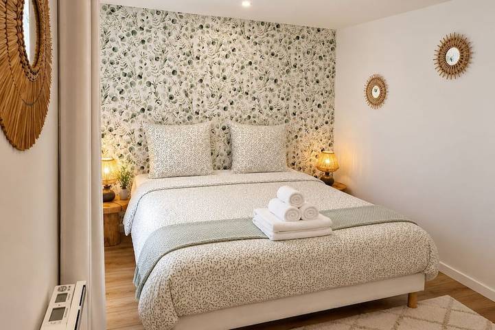 Gîte pour 4 personnes, avec Terrasse et Jardin à Châteauneuf-sur-Charente - 2
