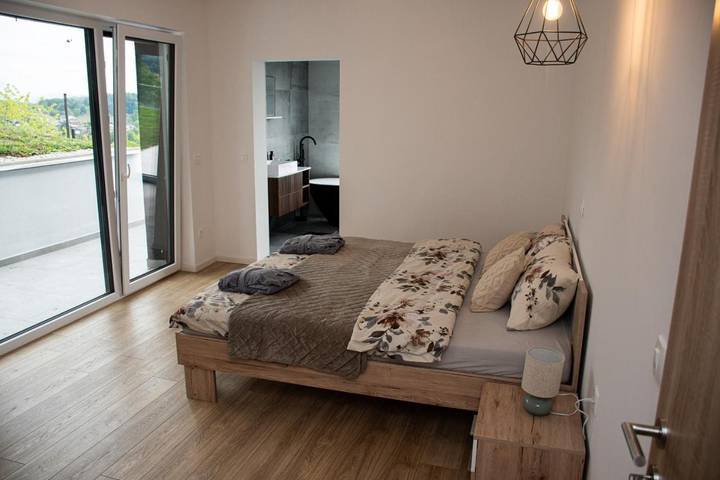 Villa mit pool für 8 Personen, mit Whirlpool und Balkon sowie Sauna und Pool in Slowenien - 4