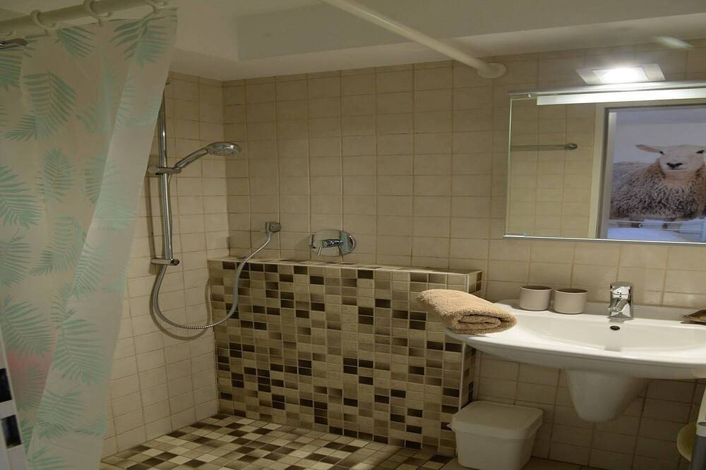 Entire apartment, Ferienwohnung mit Sauna in Nieheim, Kreis Höxter