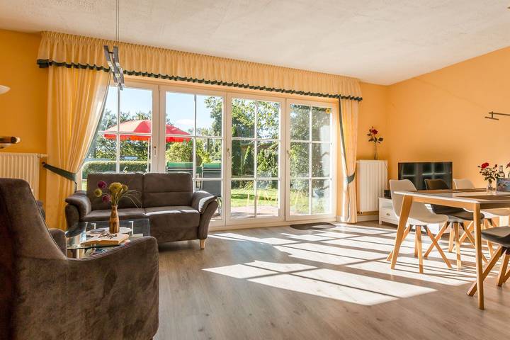 Ferienhaus für 6 Personen, mit Garten in Wieck am Darß - 4