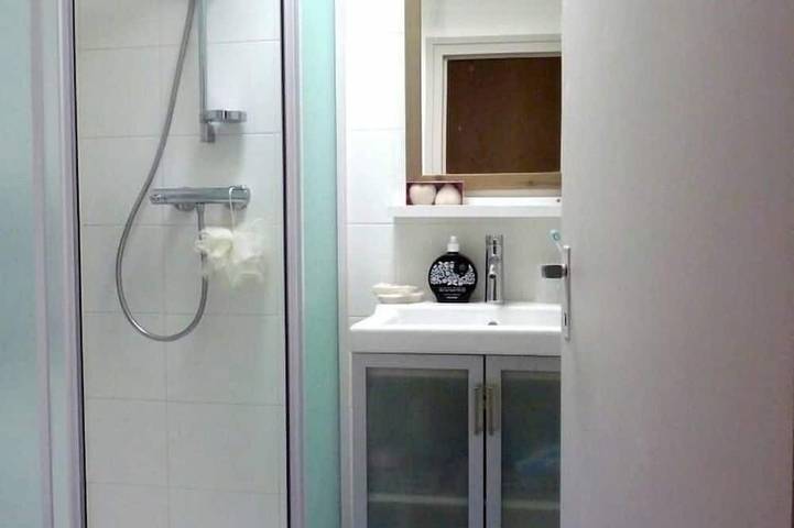 Location de vacances pour 5 personnes, avec jardin à Sizun - 4