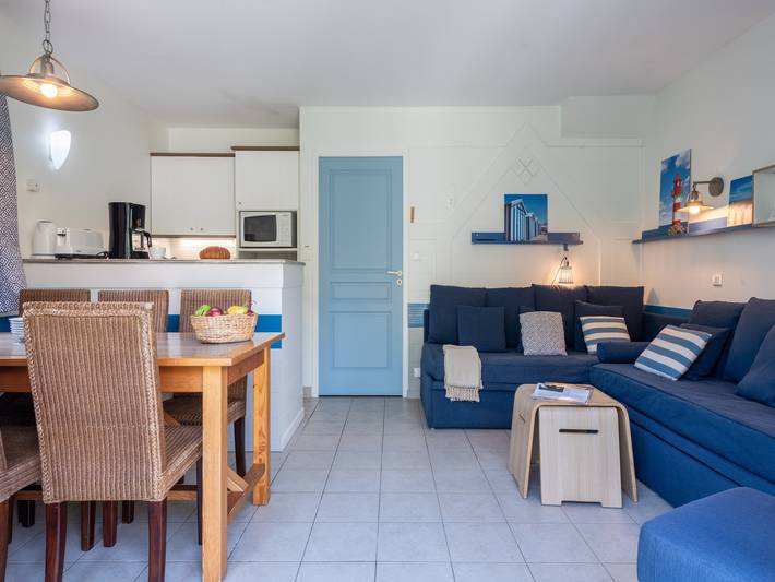 Location de vacances pour 6 personnes, avec sauna et terrasse ainsi que balcon/terrasse et piscine, animaux acceptés dans Aquaclub de Belle Dune