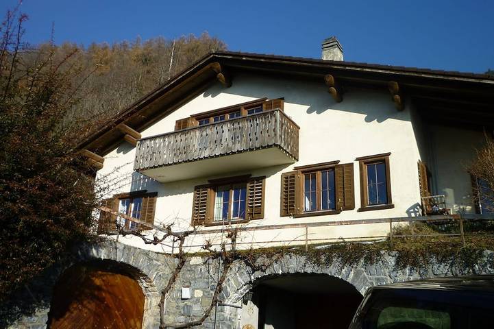 Ganze Wohnung, Im Pramalinis, (Jenins) in Jenins, Rätikon Gebirgsgruppe