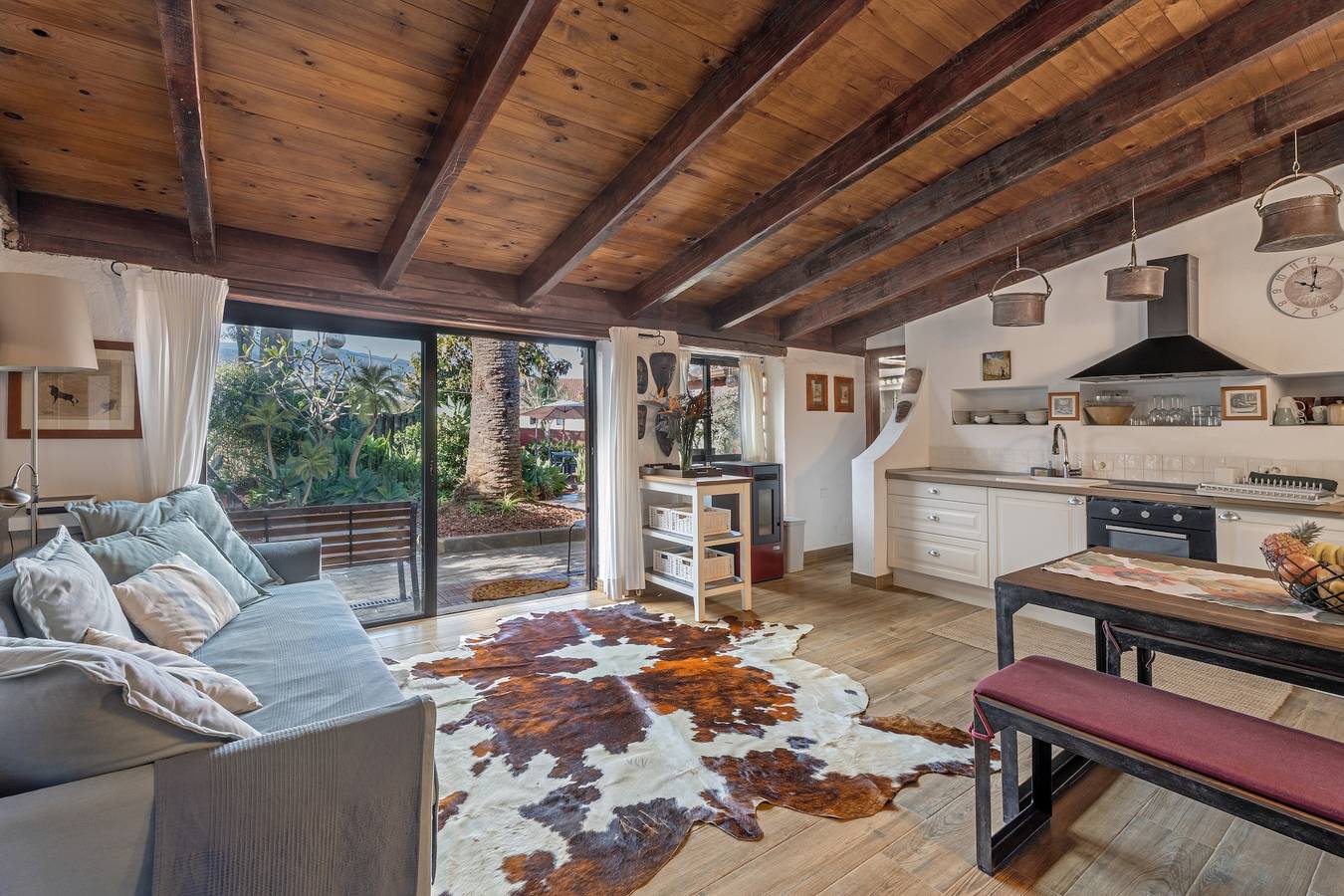 Casa de vacaciones 'Casa Palmera - Private Paradise' con vistas al mar, terraza y Wi-Fi in La Caridad, Tacoronte