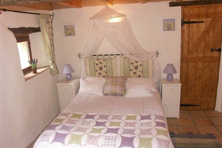 Gîte pour 6 personnes, avec jardin à Juignac - 4