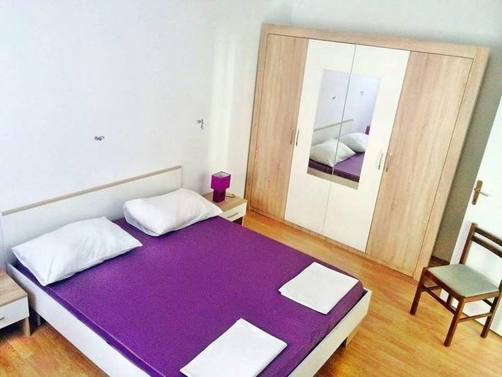 Ganze Wohnung, Ferienwohnung in Vodice mit Terrasse, Klimaanlage, W-Lan (4441-3) in Vodice, Šibenik-Knin